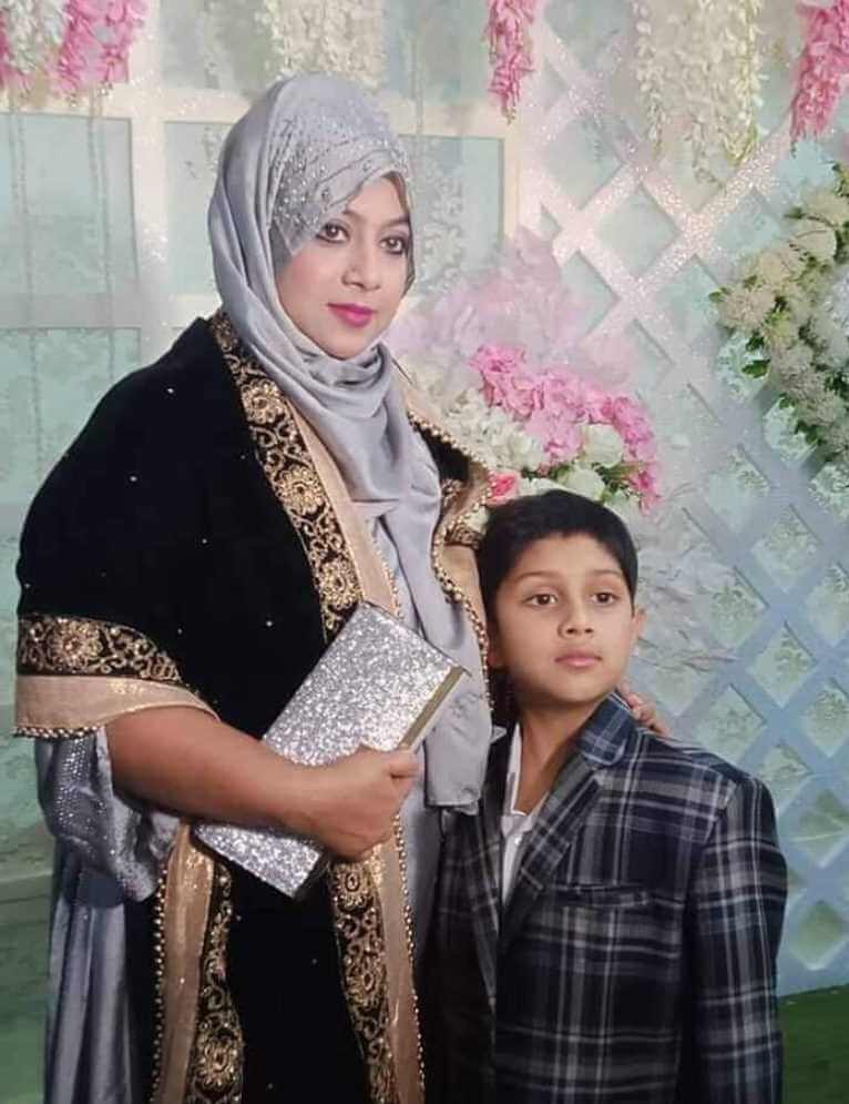 Shabnur with her son Picture