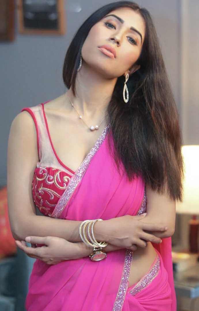 Naila Nayem Pink Color Saree Pic