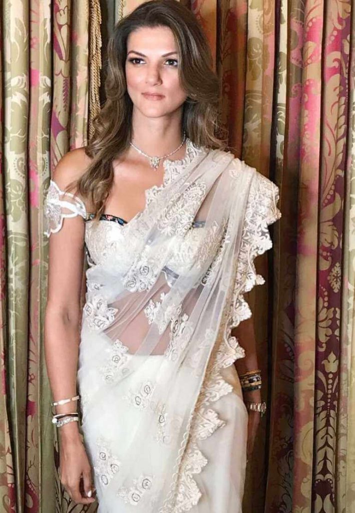 Nandita Mahtani Age Husband Height Family Biography 2025 nandita-mahtani-age-husband-height-family-biography-2025