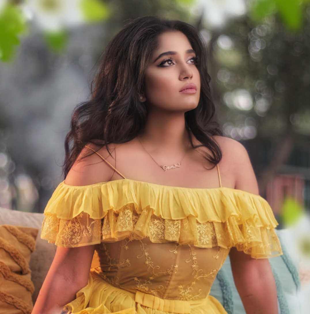 Shahtaj Monira Hashem Yellow dress photo